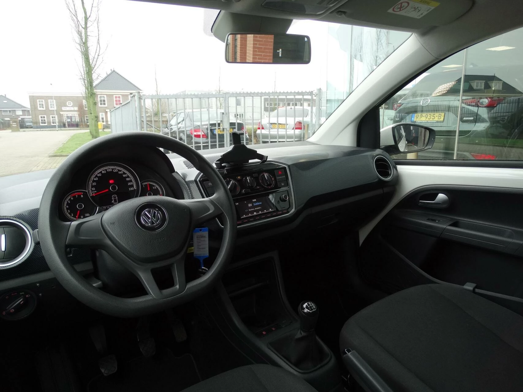 Hoofdafbeelding Volkswagen up!