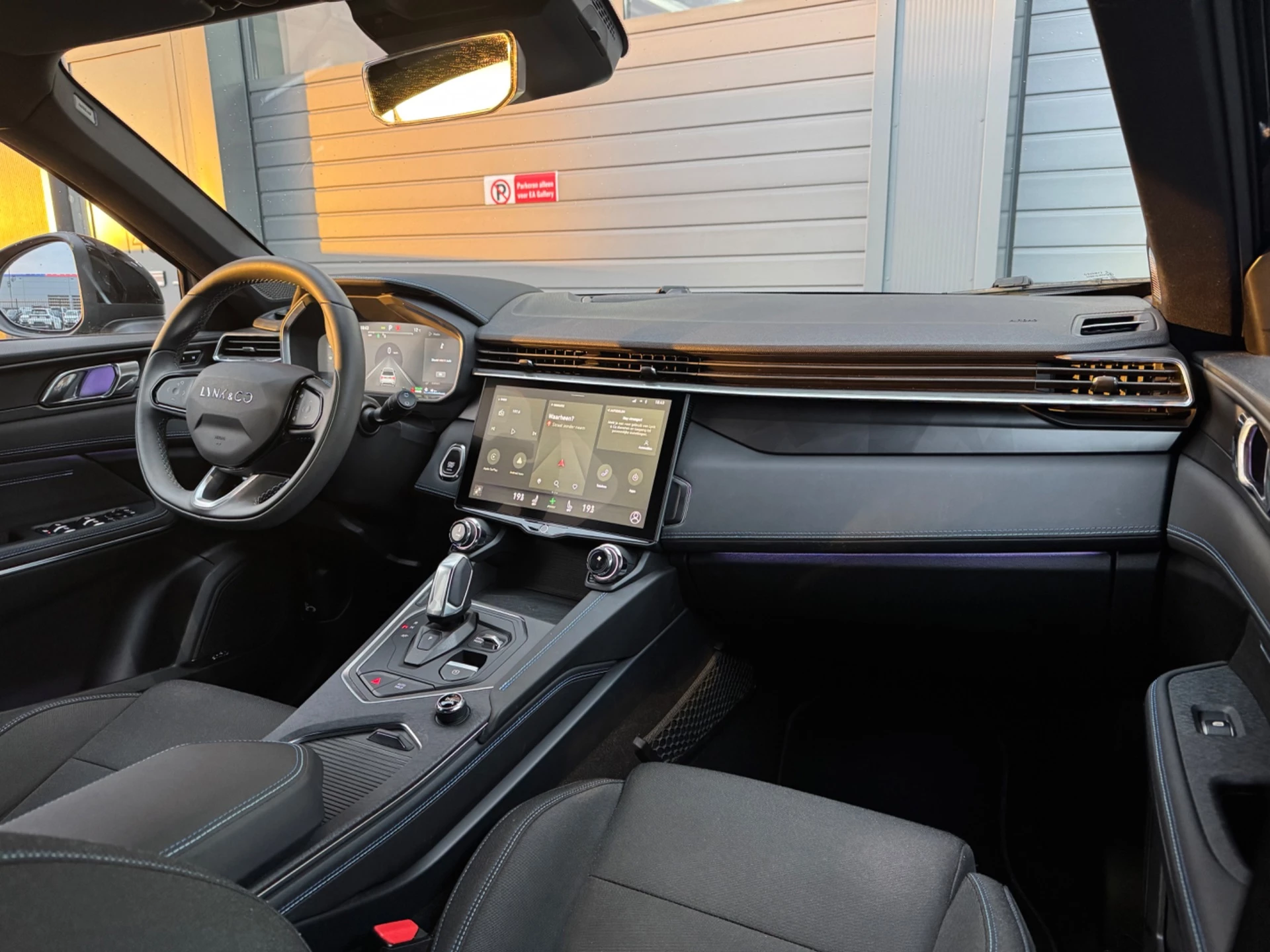 Hoofdafbeelding Lynk & Co 01