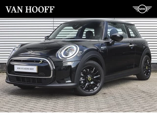 MINI Electric Camden Classic / Sportstoelen / LED / Stoelverwarming / PDC achter / Cruise Control / Navigatie