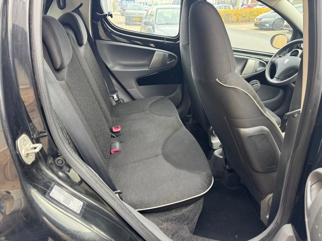 Hoofdafbeelding Peugeot 107