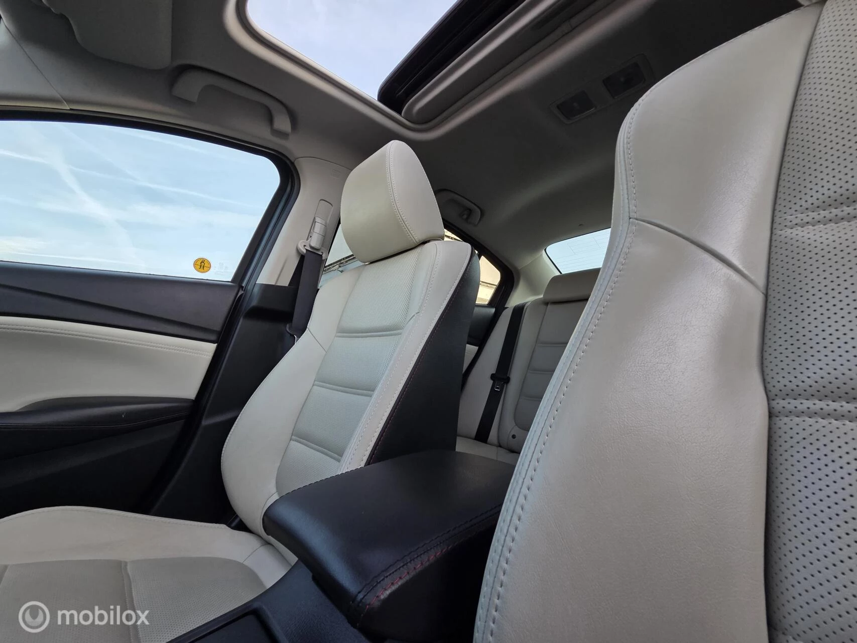 Hoofdafbeelding Mazda 6