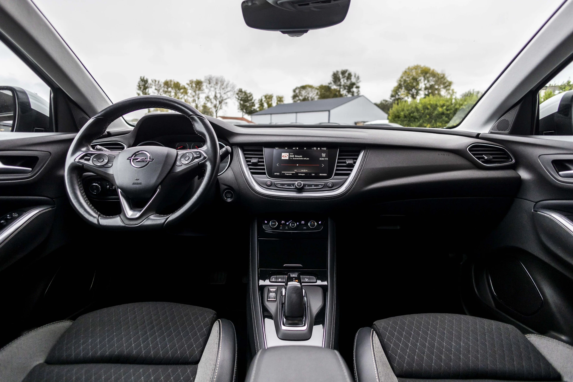Hoofdafbeelding Opel Grandland X
