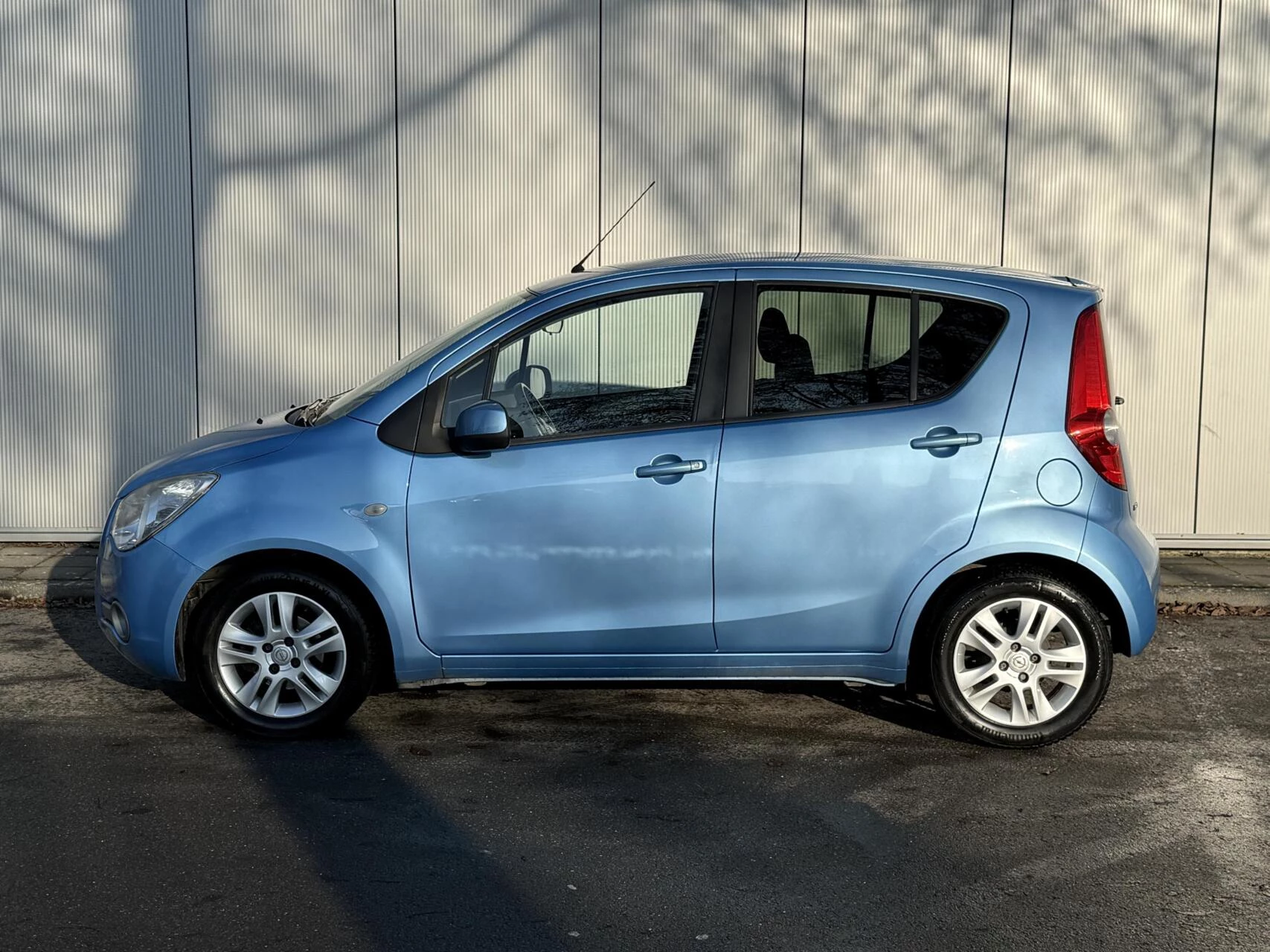 Hoofdafbeelding Opel Agila