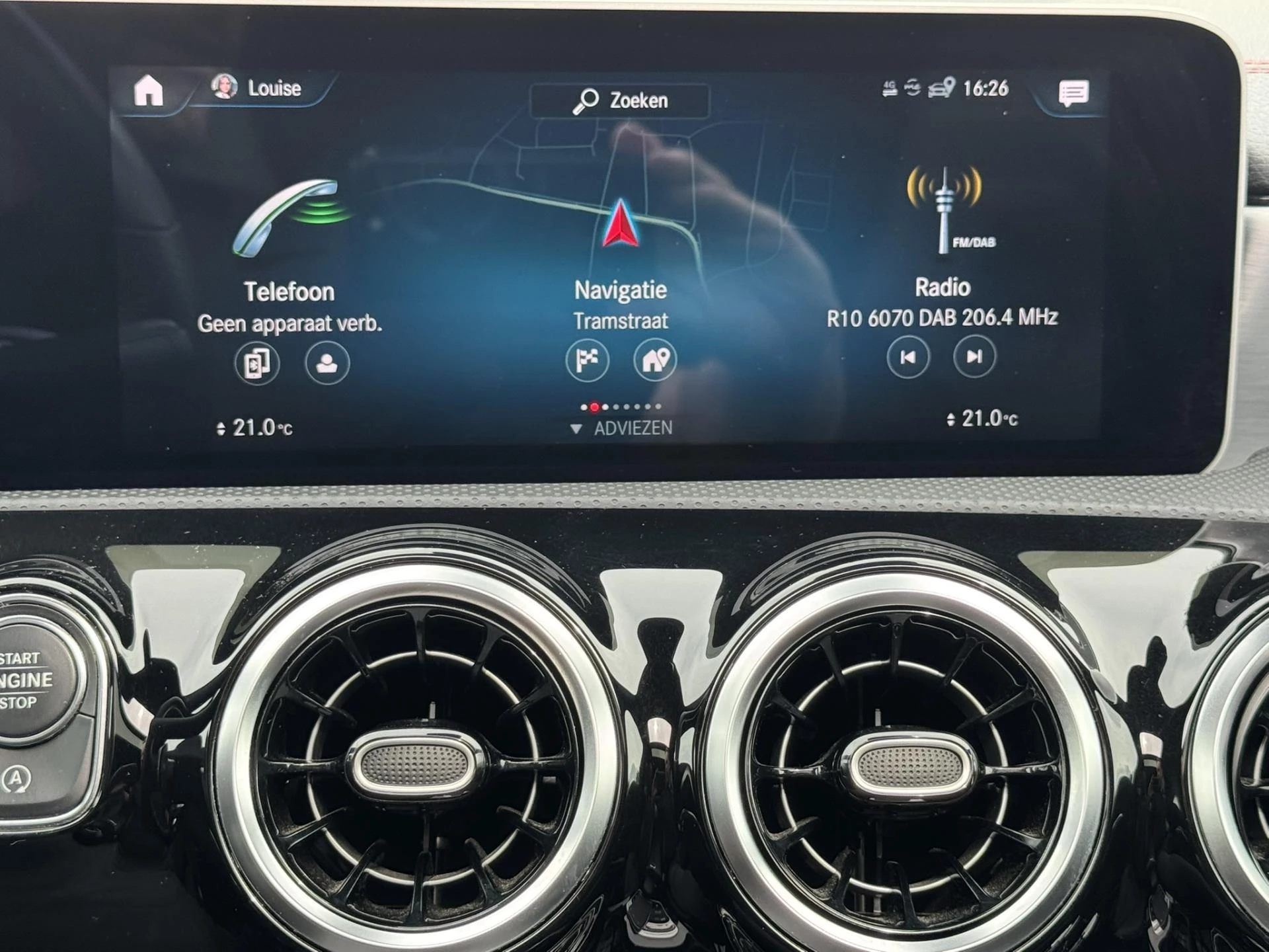 Hoofdafbeelding Mercedes-Benz CLA