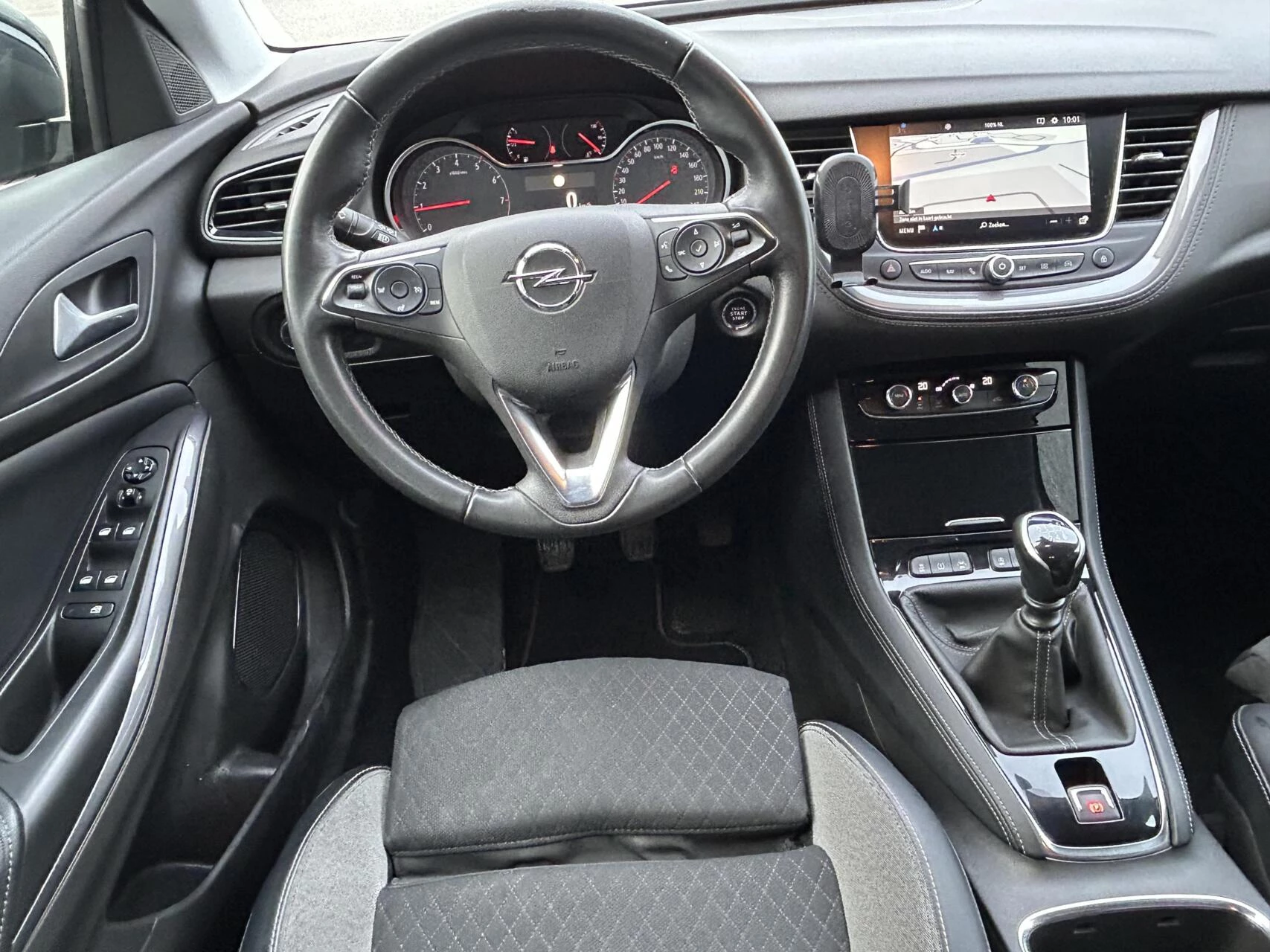 Hoofdafbeelding Opel Grandland X