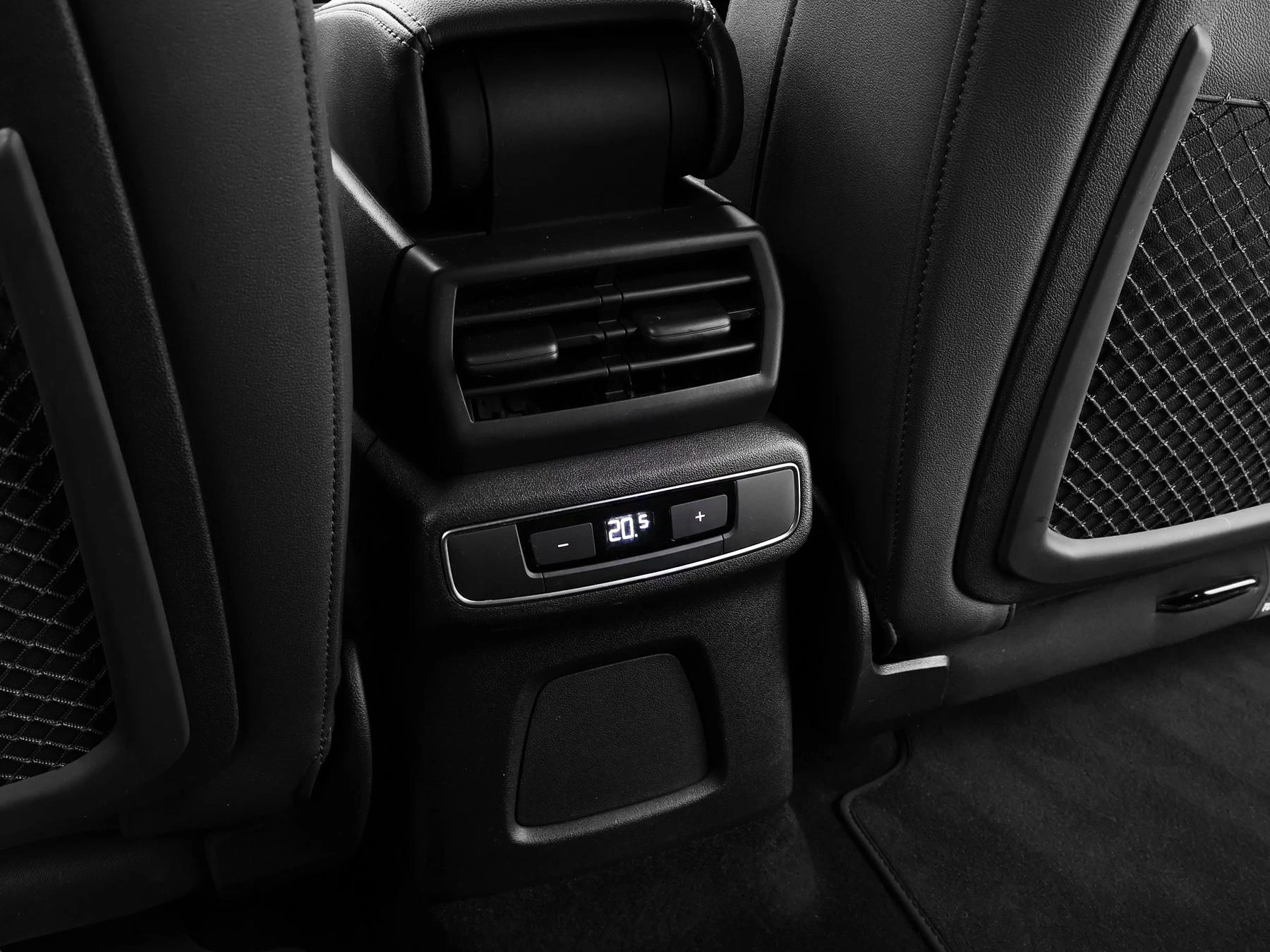 Hoofdafbeelding Audi Q4 Sportback e-tron