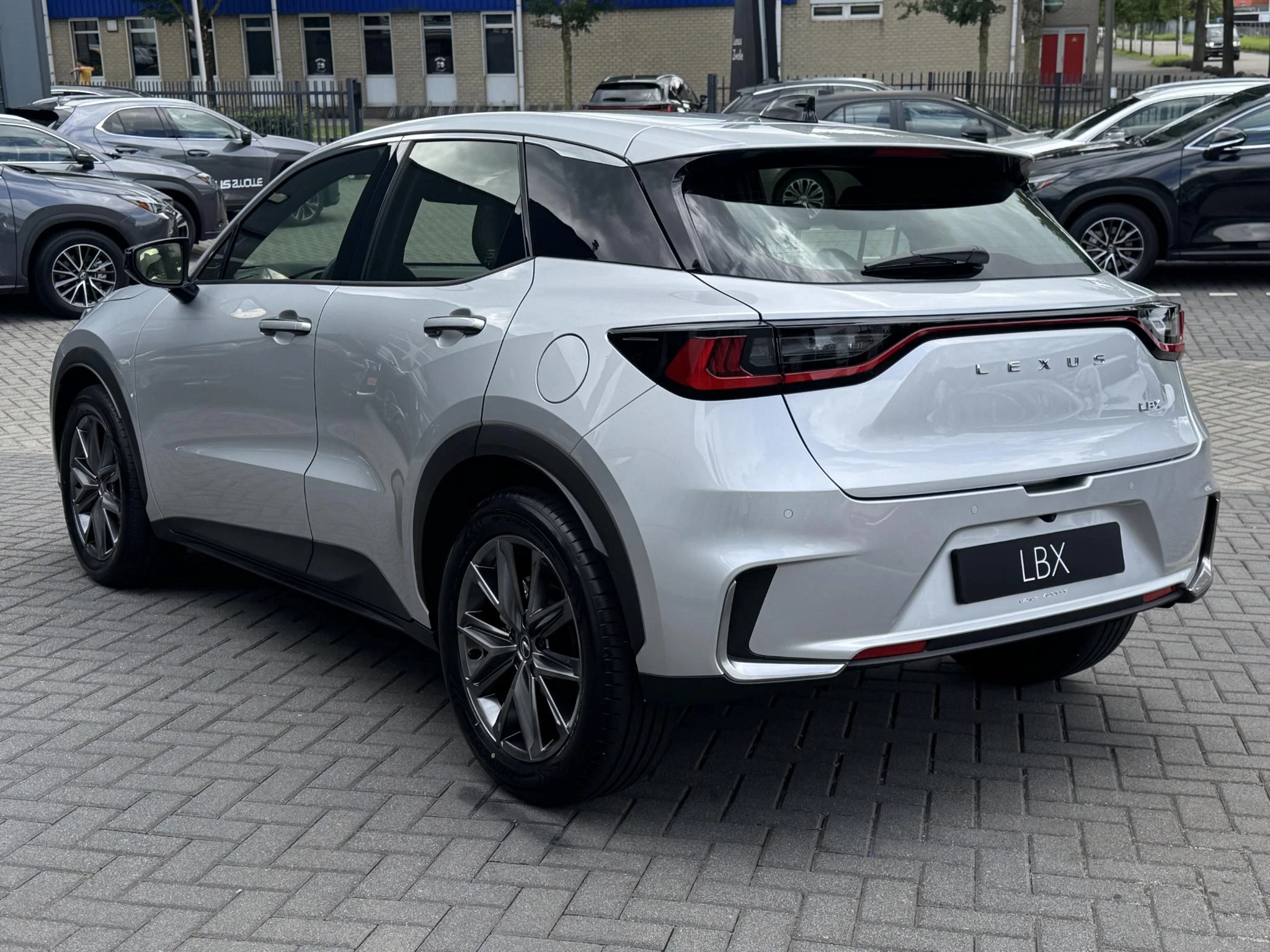 Hoofdafbeelding Lexus LBX