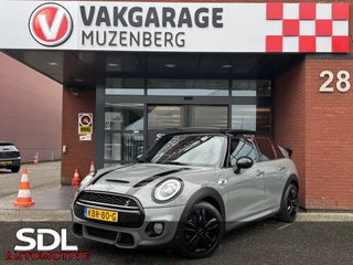 Hoofdafbeelding MINI Cooper S MINI Cooper S Mini 2.0 John Cooper Works /Schuif-kanteldak//harman&kardon//stoelvberwarming//keyless//navi+carplay//Led//