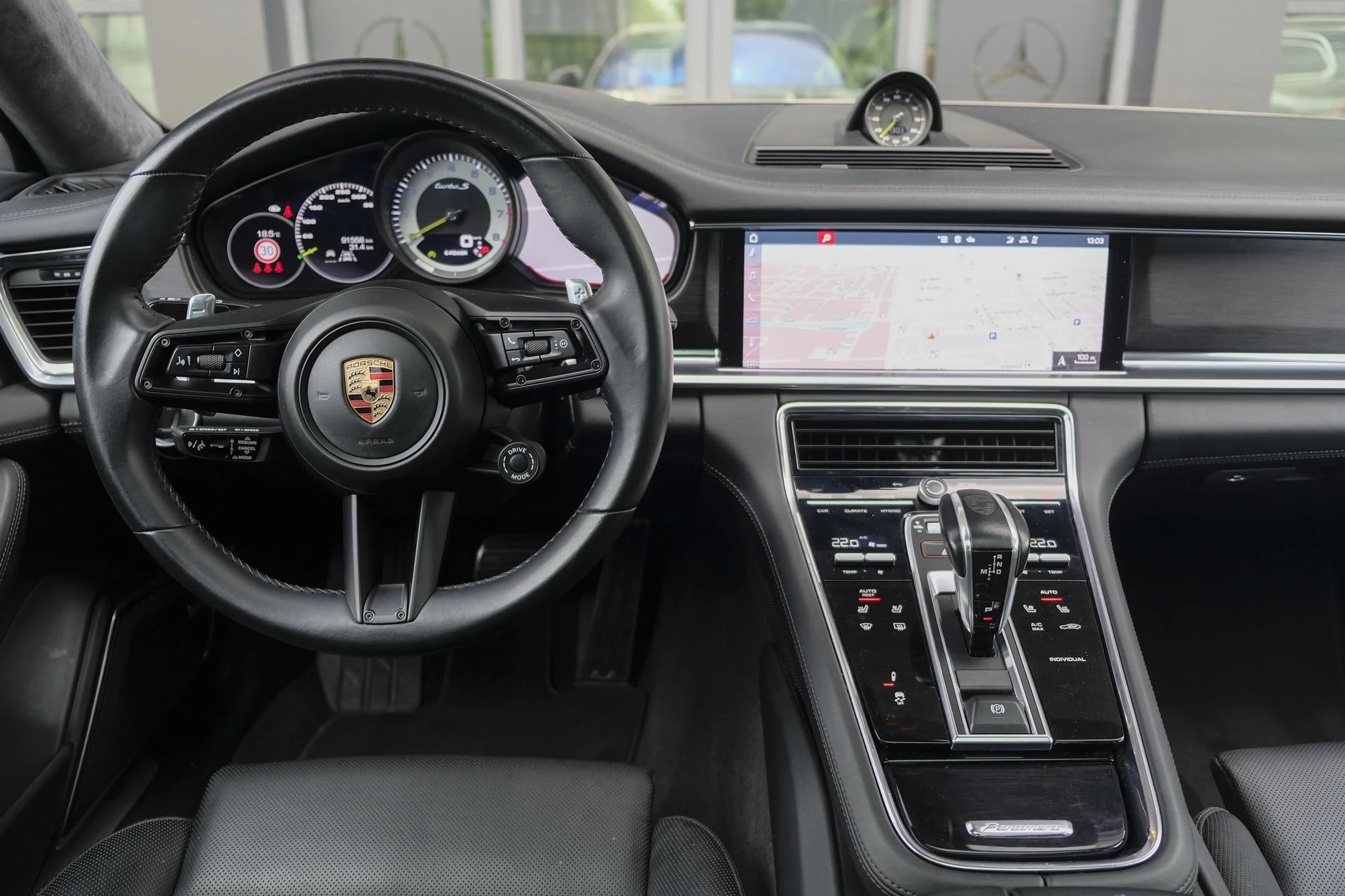 Hoofdafbeelding Porsche Panamera