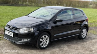 Volkswagen Polo 1.2 Easyline team / boekjes / apple carplay