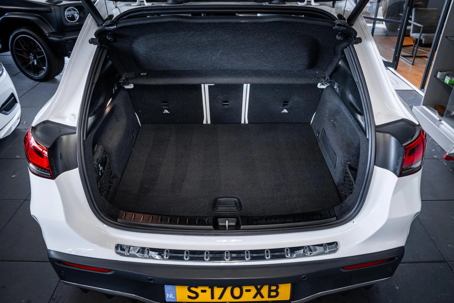Hoofdafbeelding Mercedes-Benz EQA