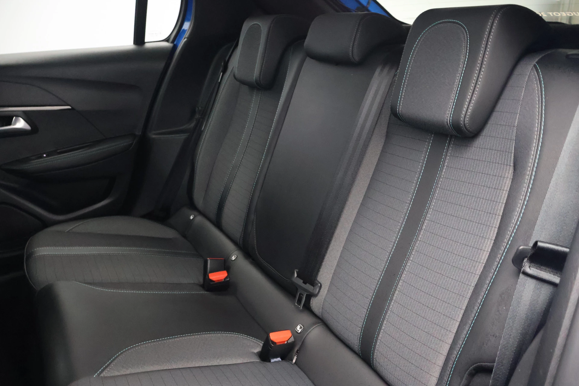 Hoofdafbeelding Peugeot e-208