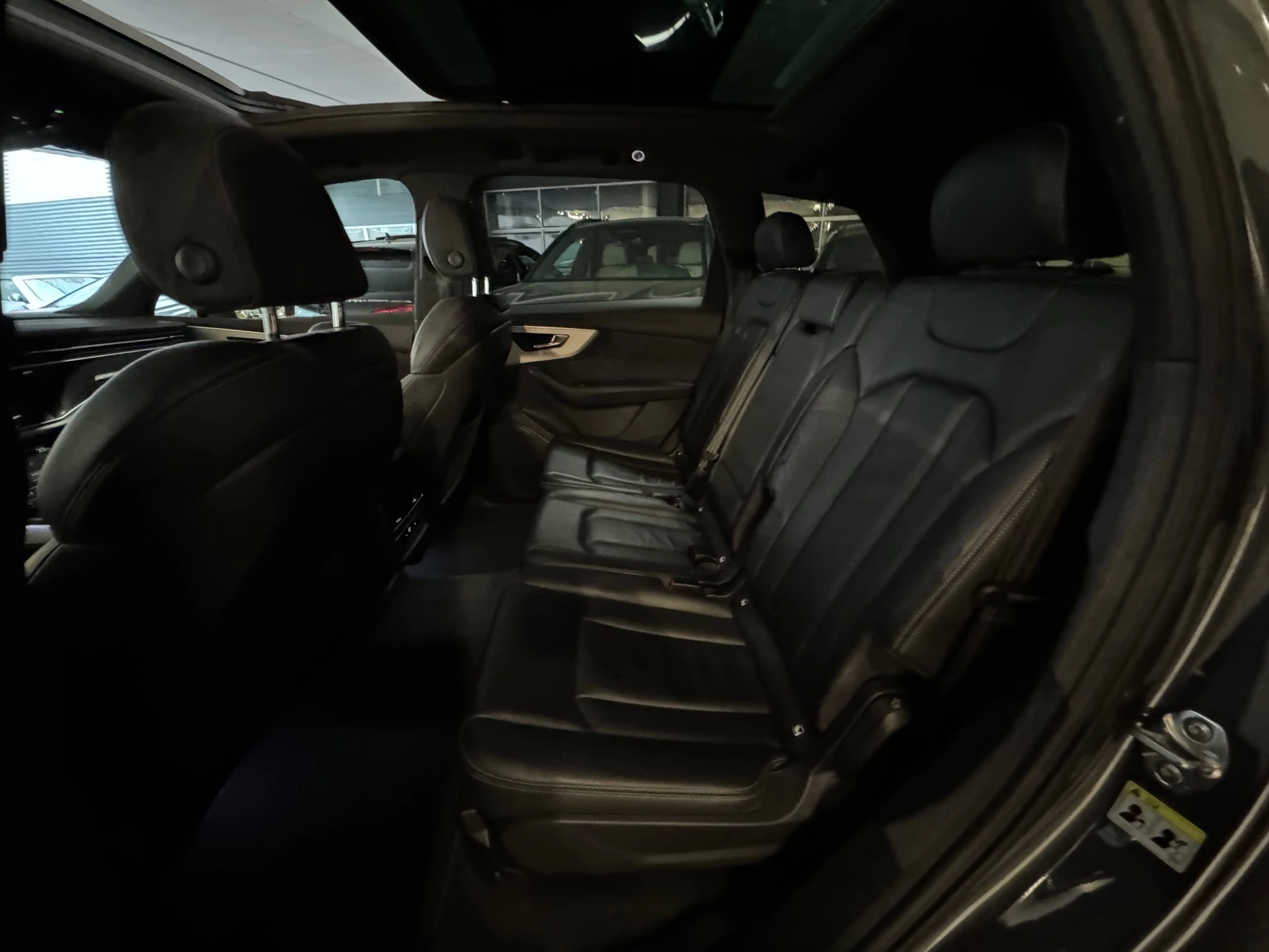 Hoofdafbeelding Audi Q7