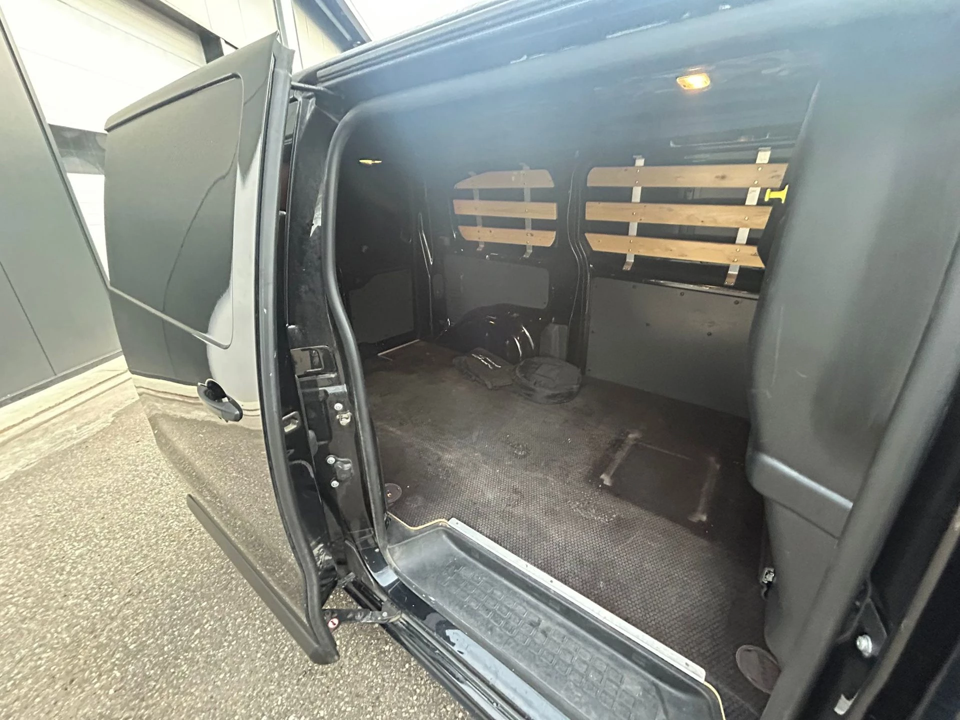 Hoofdafbeelding Peugeot e-Expert