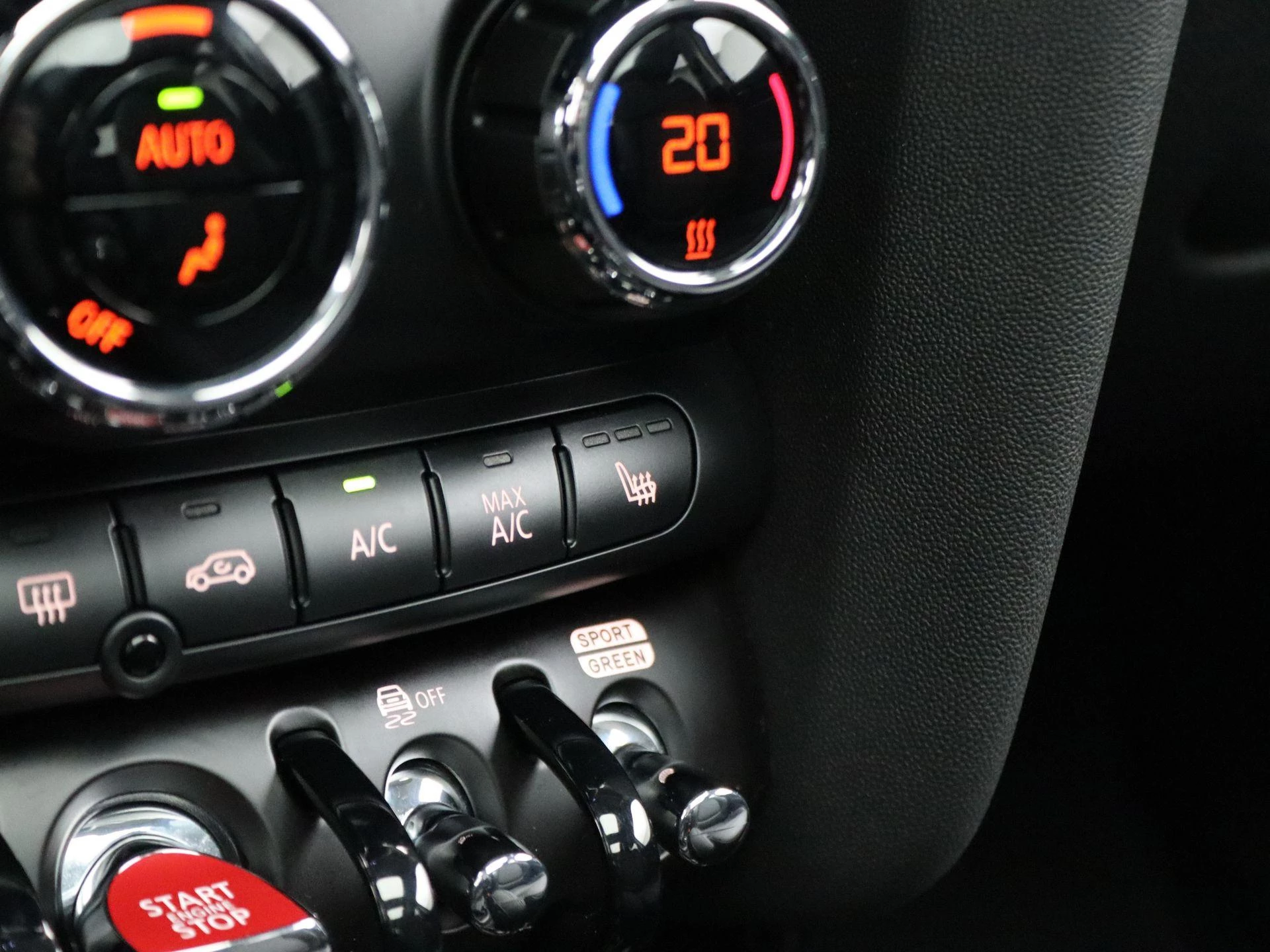 Hoofdafbeelding MINI 5-deurs