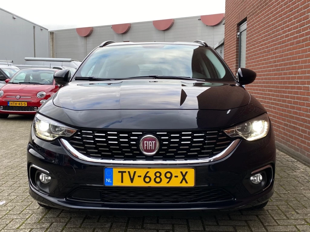 Hoofdafbeelding Fiat Tipo