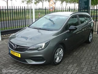 Hoofdafbeelding Opel Astra Opel Astra Sports Tourer 1.2 Turbo 131pk Business Edition,Airco