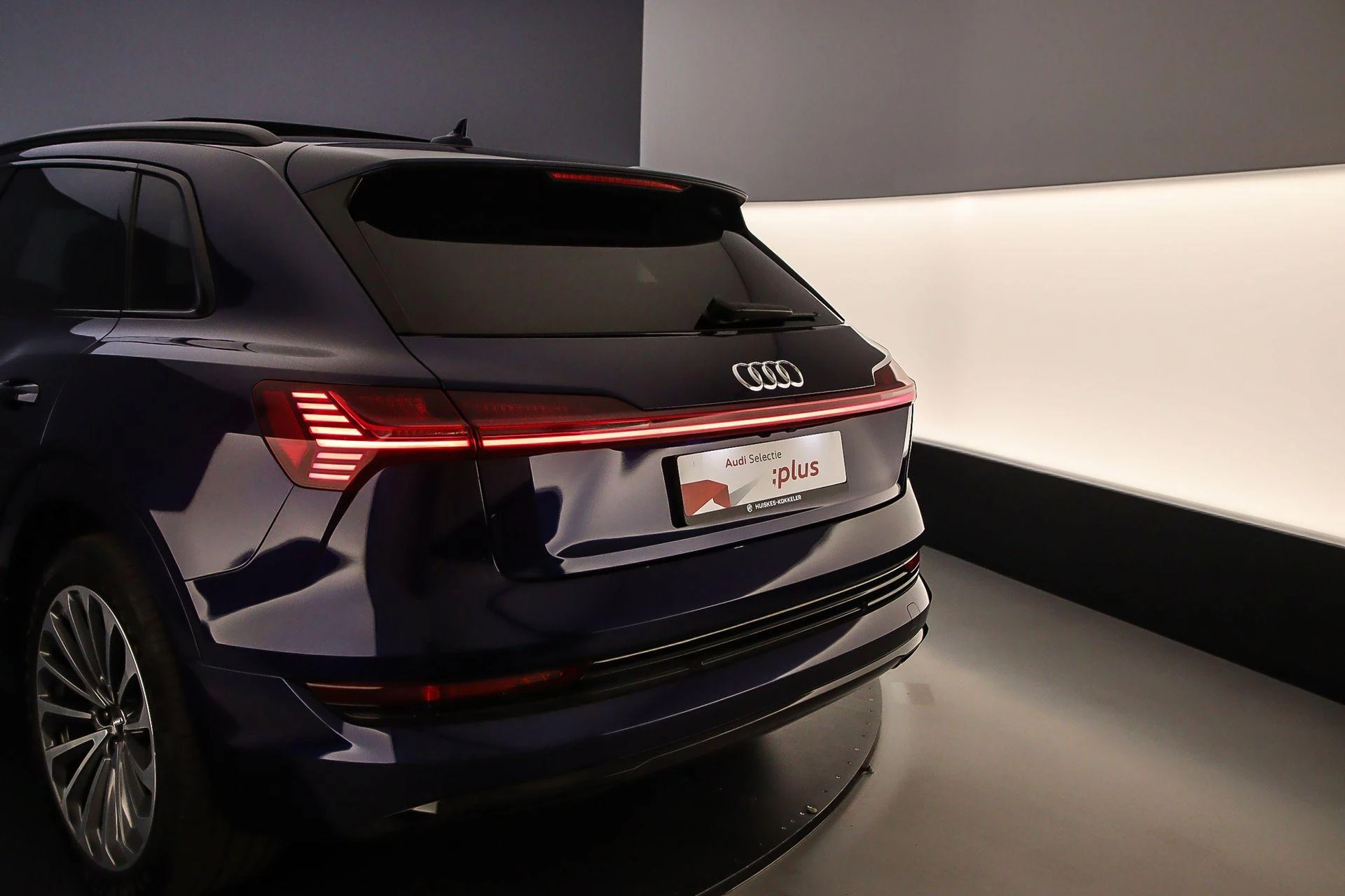 Hoofdafbeelding Audi e-tron