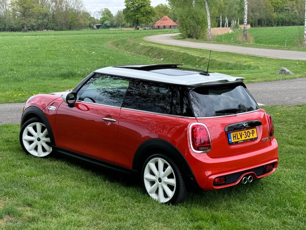 Hoofdafbeelding MINI Cooper S