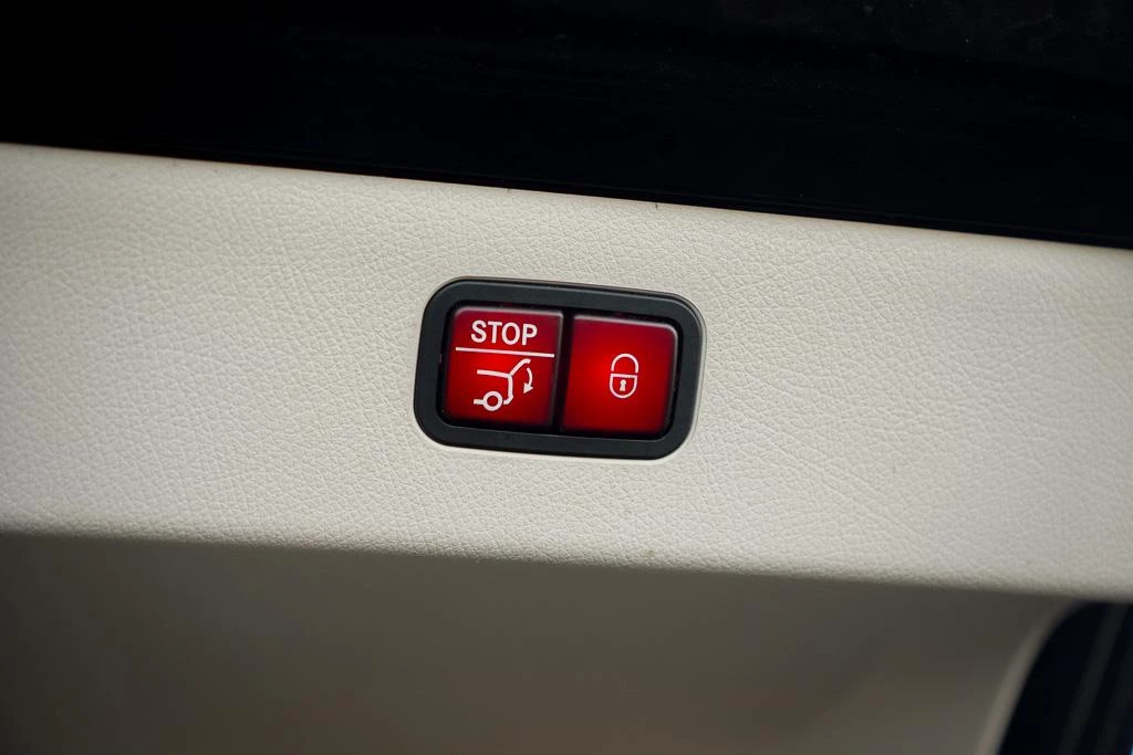 Hoofdafbeelding Mercedes-Benz EQS