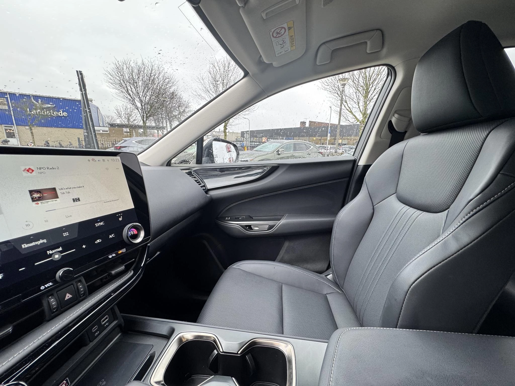 Hoofdafbeelding Lexus NX