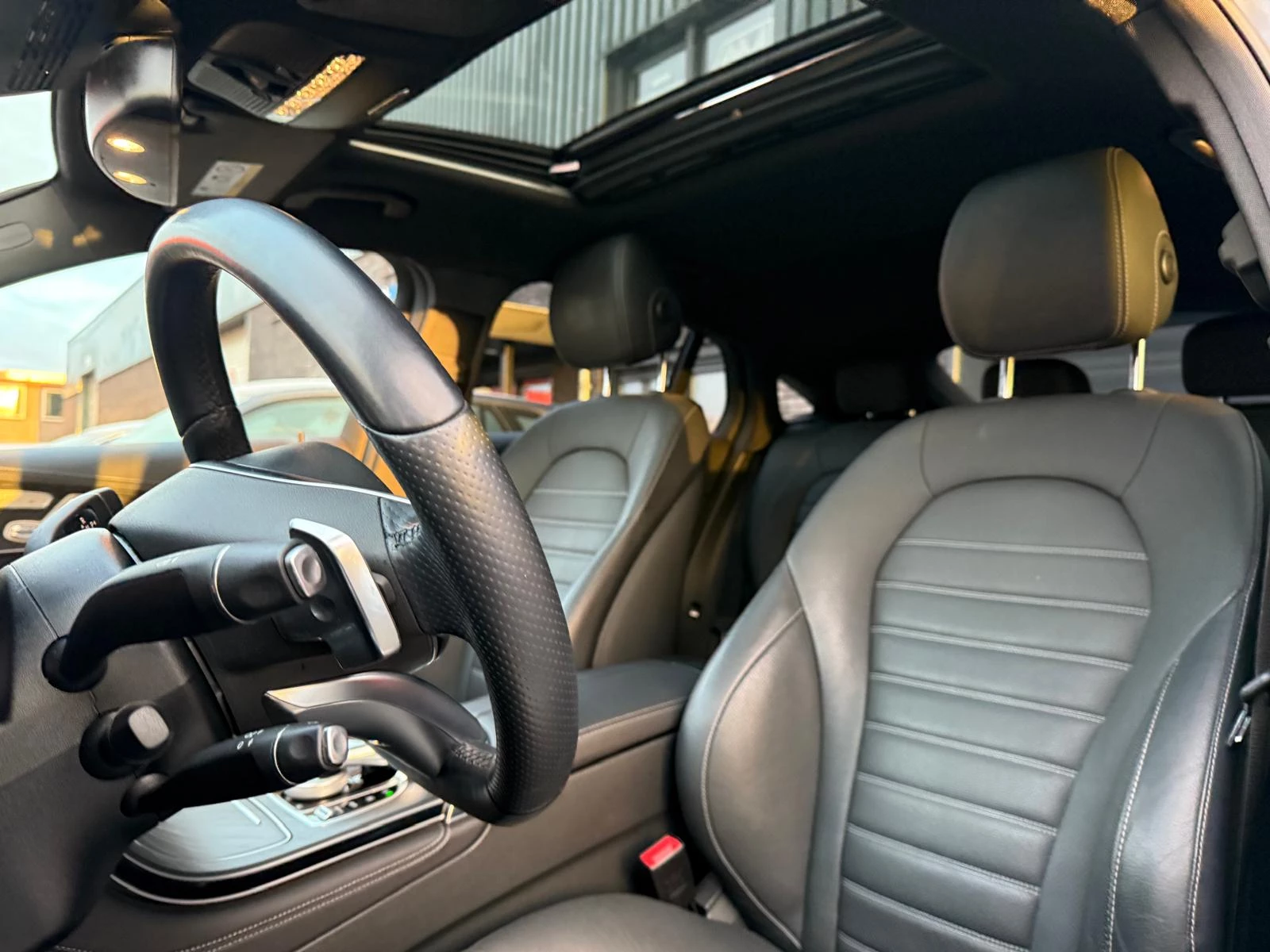 Hoofdafbeelding Mercedes-Benz GLC