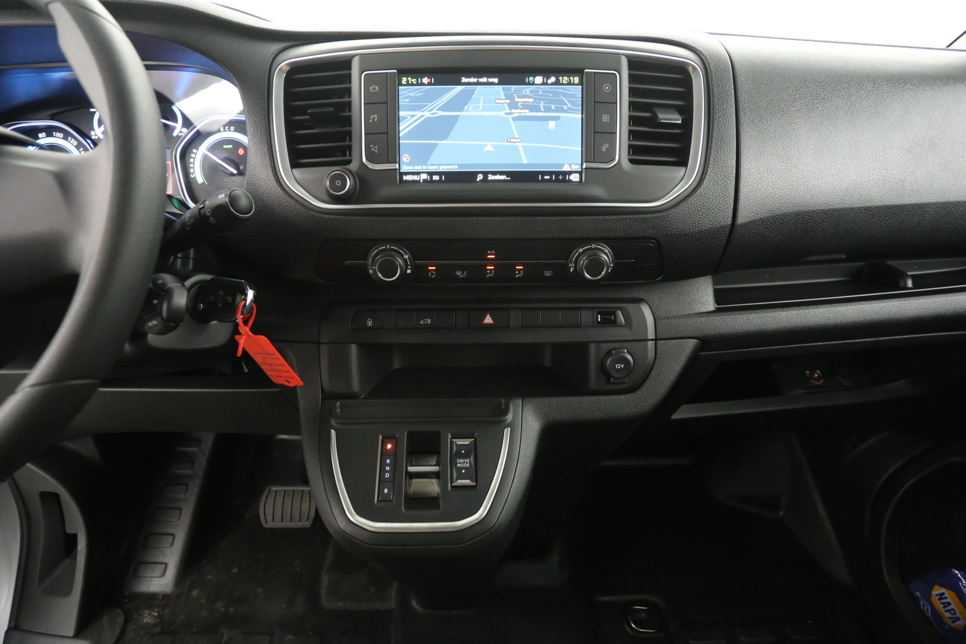 Hoofdafbeelding Peugeot e-Expert