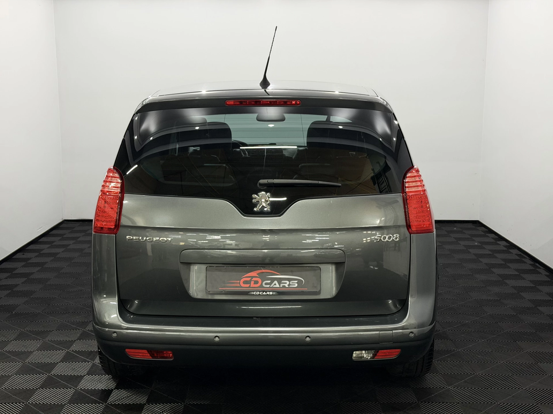 Hoofdafbeelding Peugeot 5008