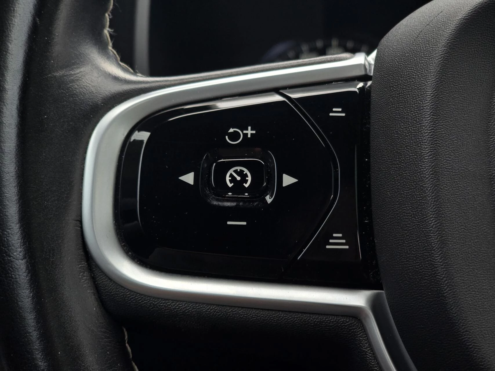 Hoofdafbeelding Volvo V90