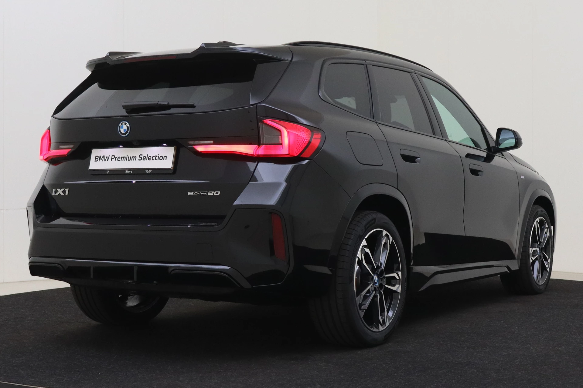 Hoofdafbeelding BMW iX1