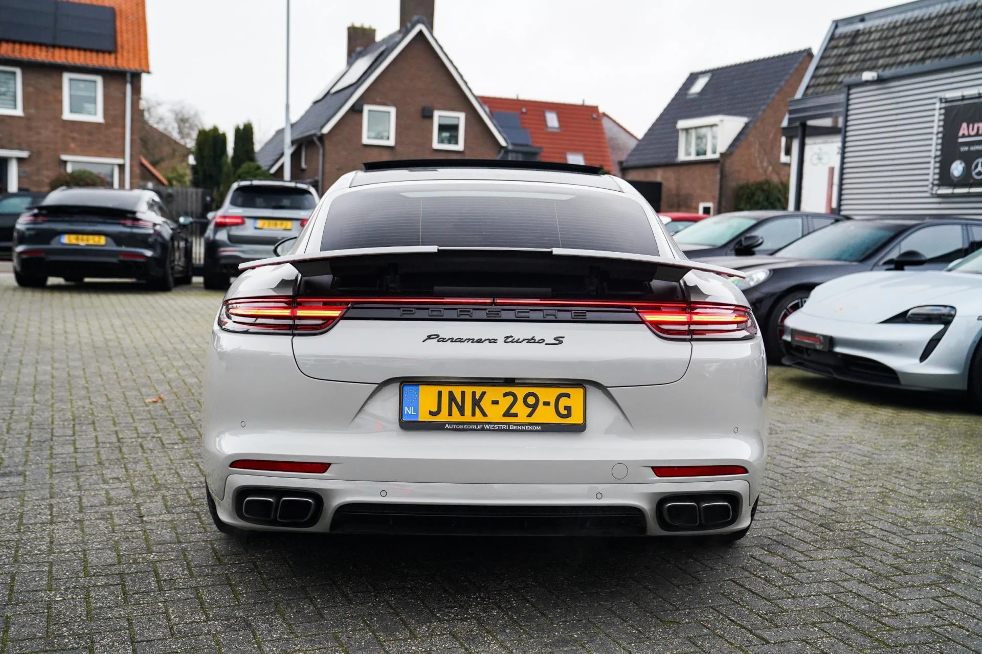 Hoofdafbeelding Porsche Panamera