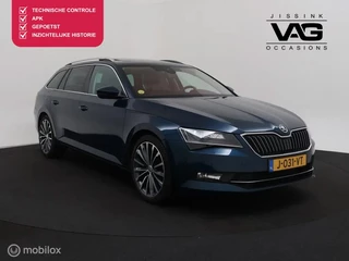 Skoda Superb 1.6 TDI Automaat Trekhaak Pano LED Leer LED Camera Stoelverwarming