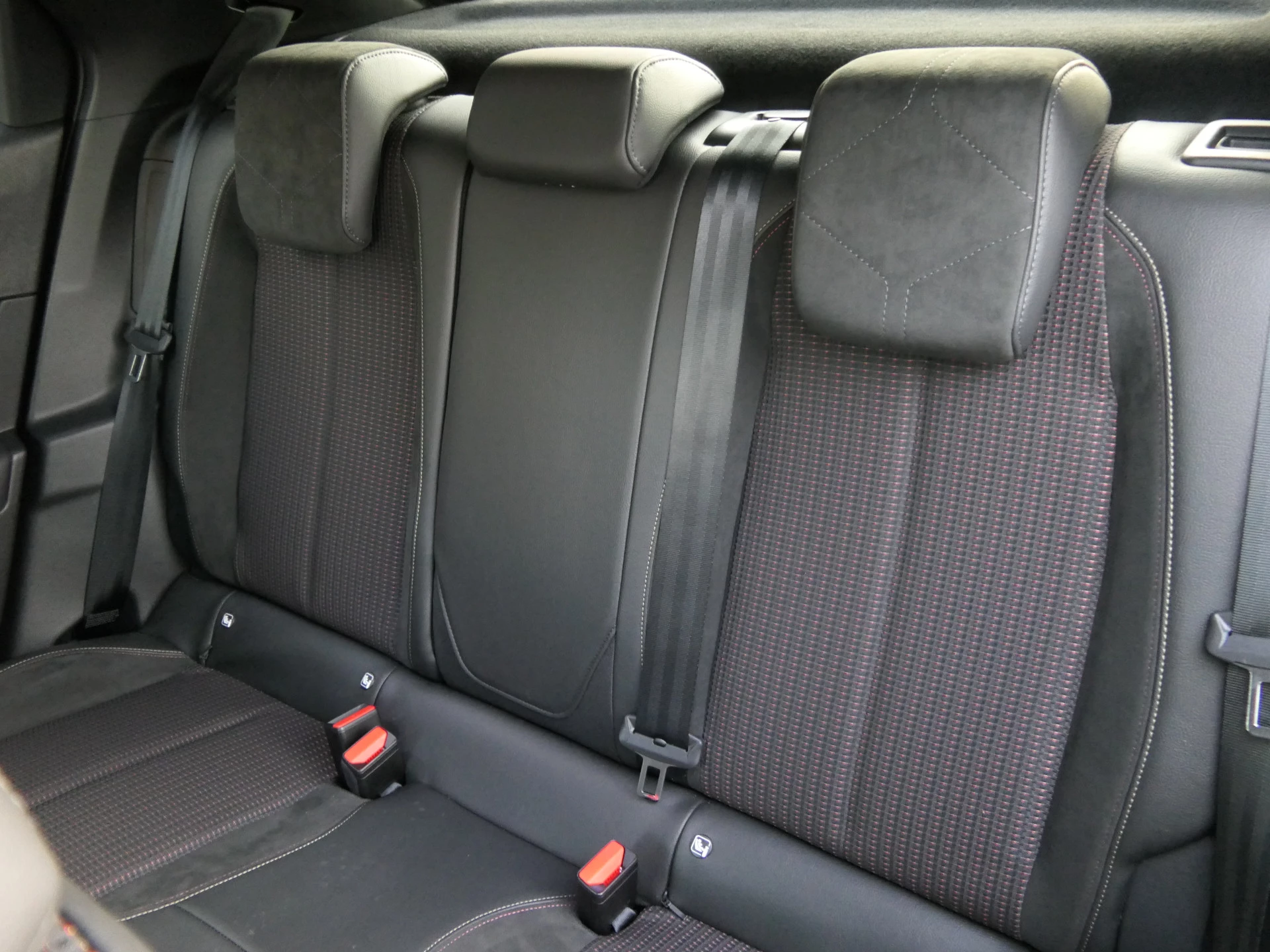 Hoofdafbeelding DS DS 3