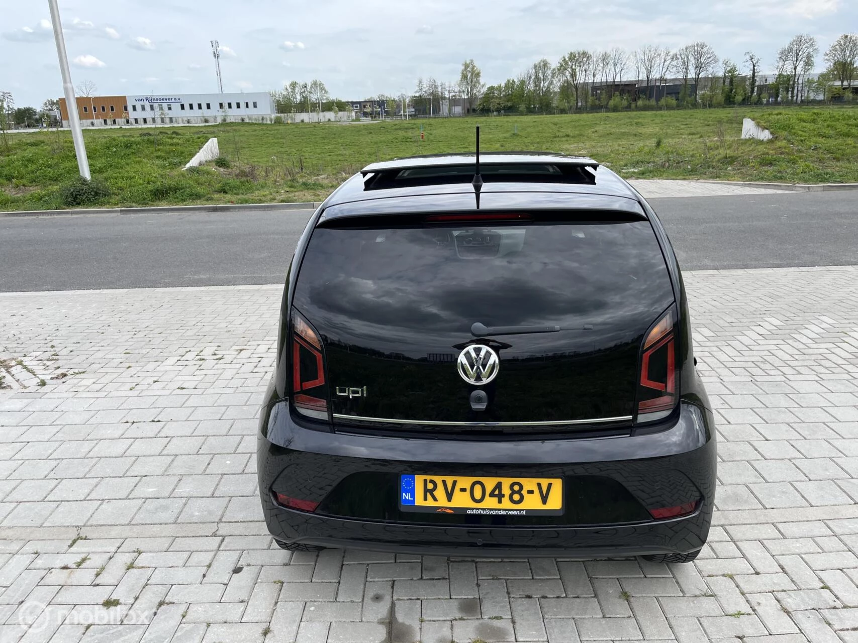 Hoofdafbeelding Volkswagen up!