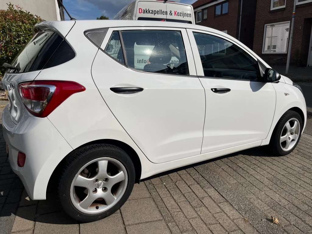 Hoofdafbeelding Hyundai i10