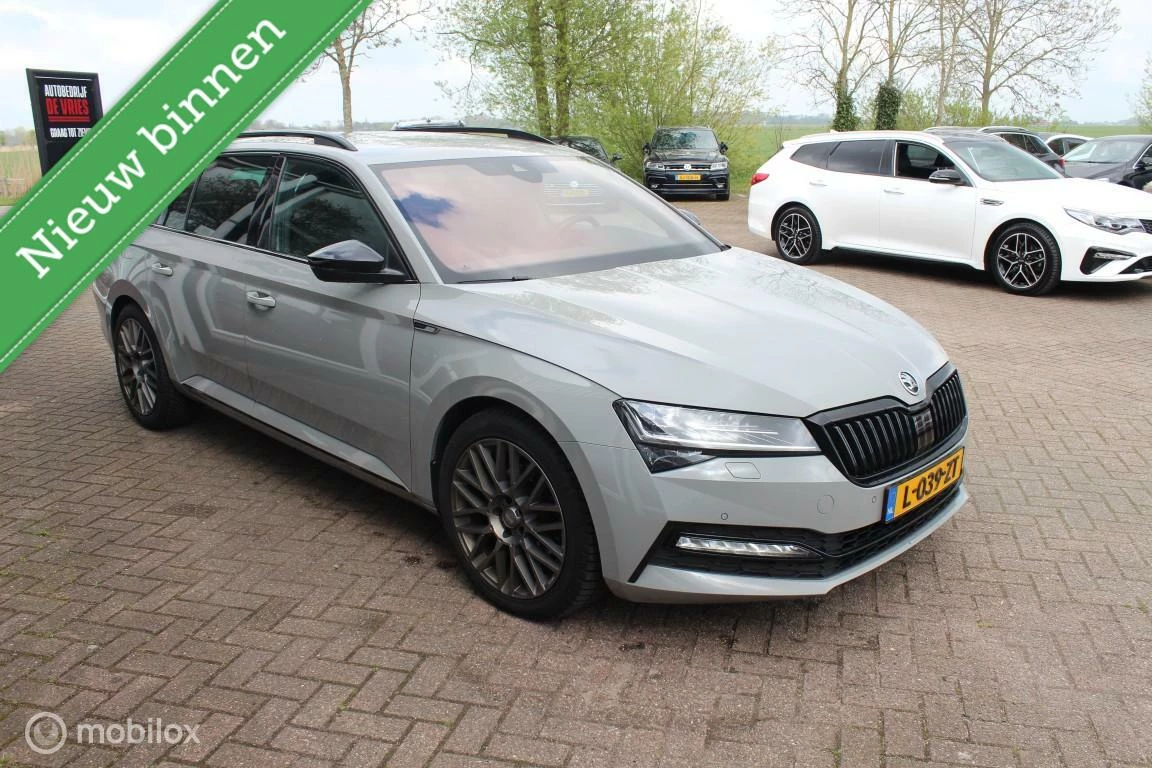 Hoofdafbeelding Škoda Superb