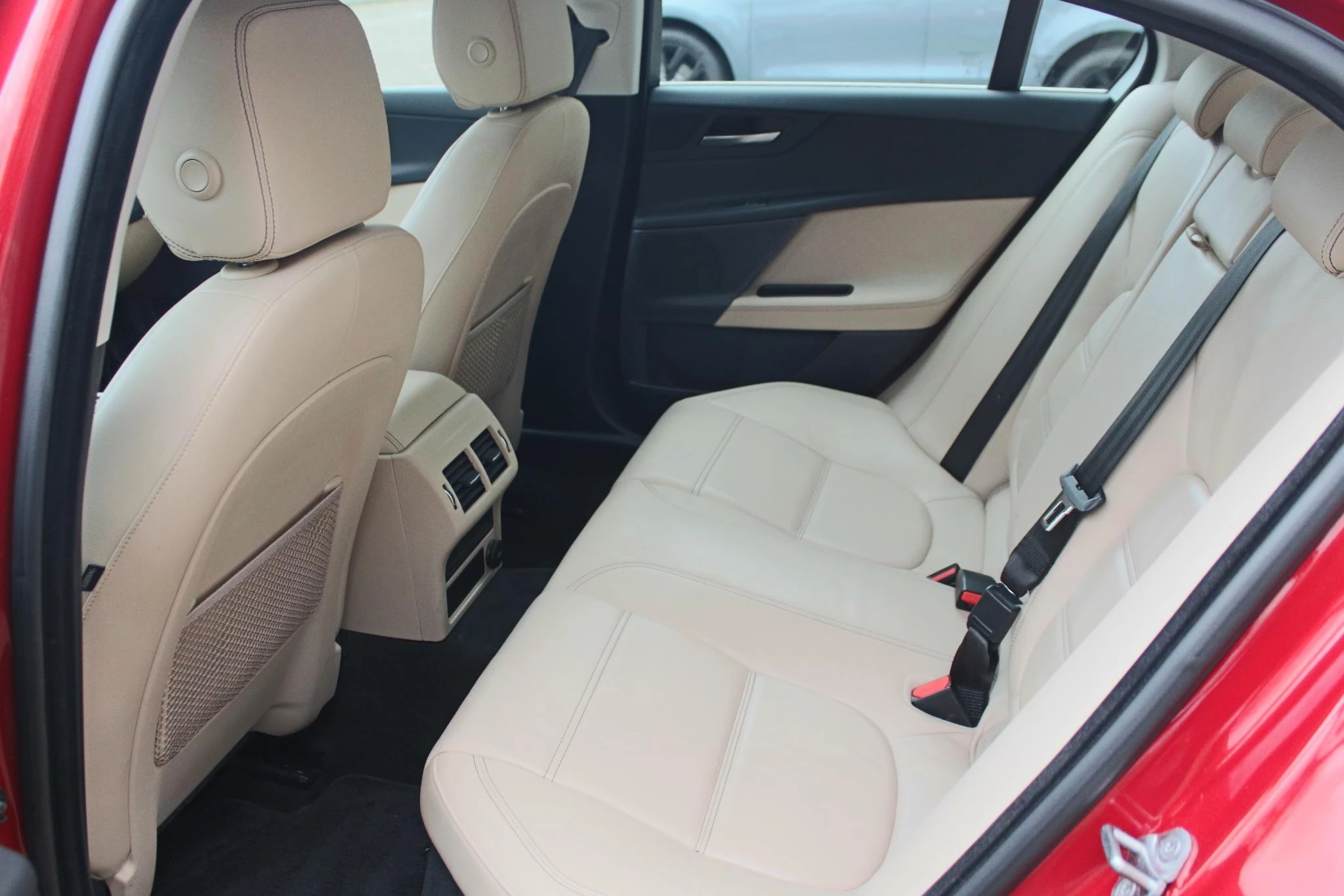 Hoofdafbeelding Jaguar XE