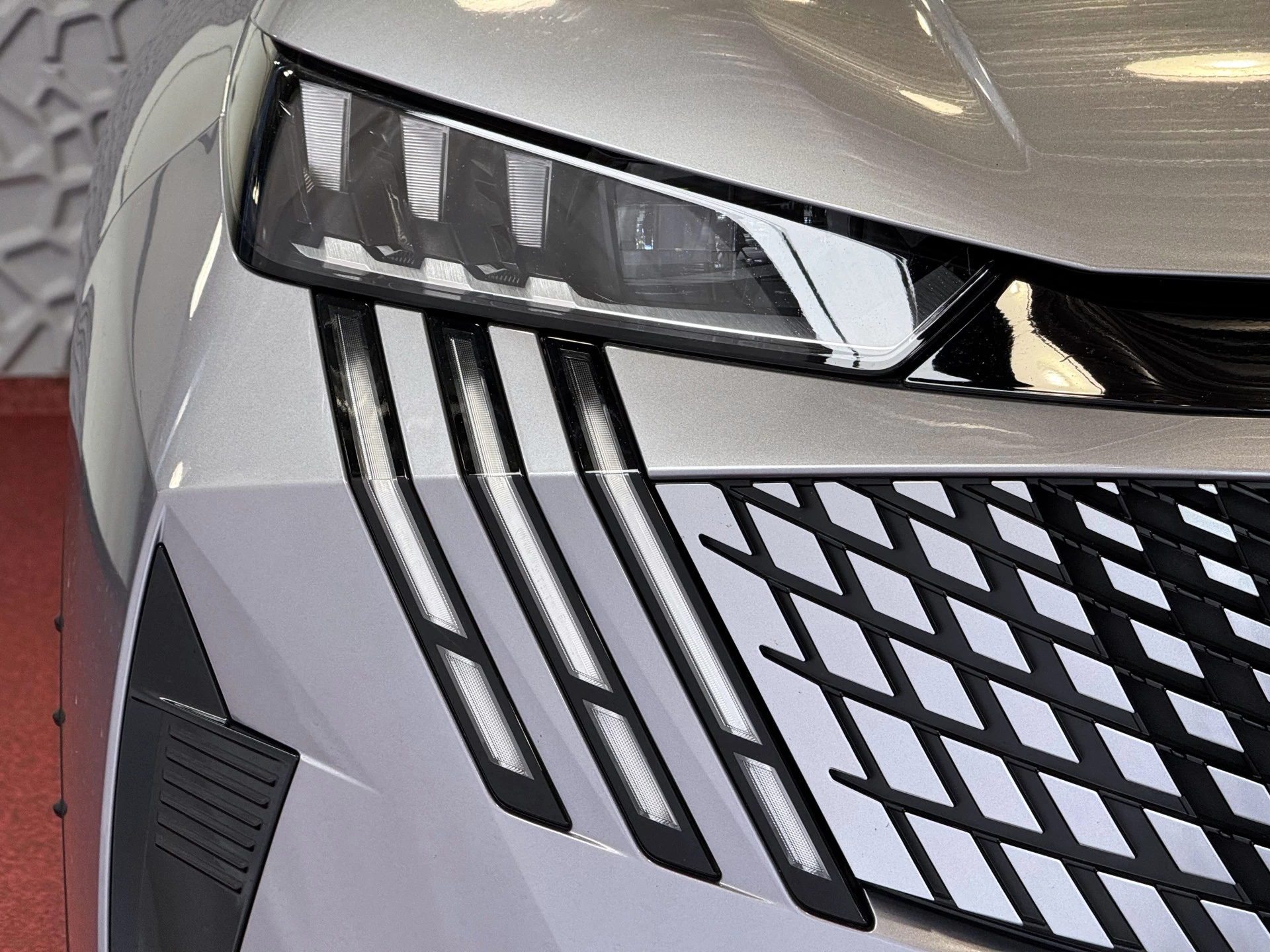 Hoofdafbeelding Peugeot 5008