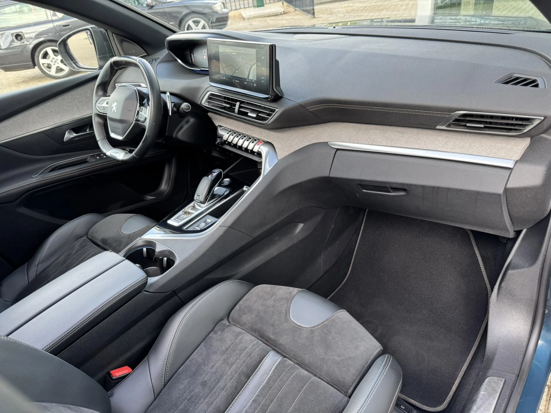 Hoofdafbeelding Peugeot 5008