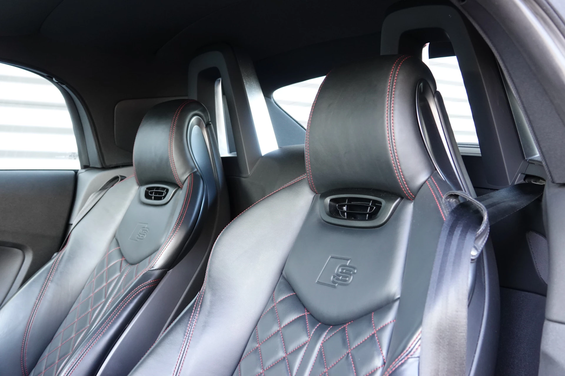 Hoofdafbeelding Audi TTS