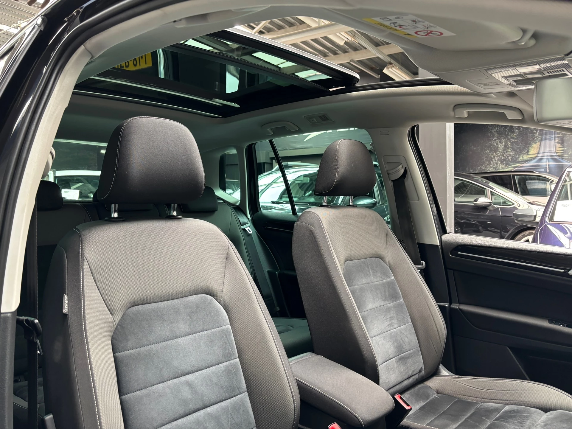 Hoofdafbeelding Volkswagen Golf Sportsvan