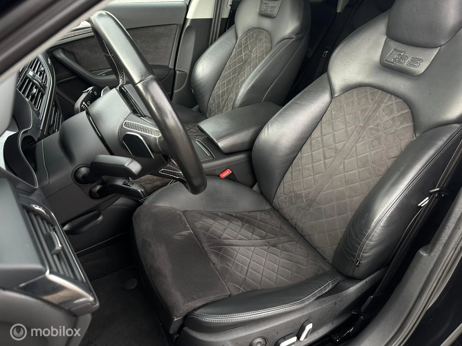 Hoofdafbeelding Audi S6