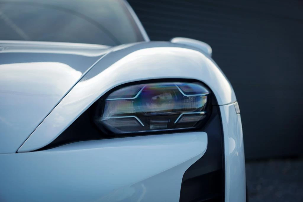 Hoofdafbeelding Porsche Taycan