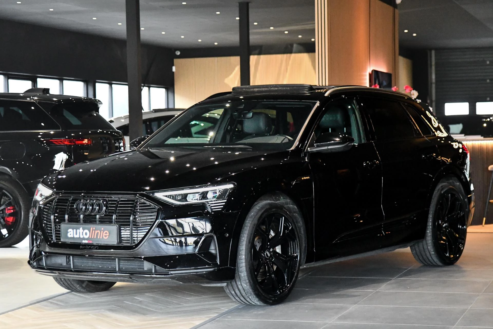 Hoofdafbeelding Audi e-tron