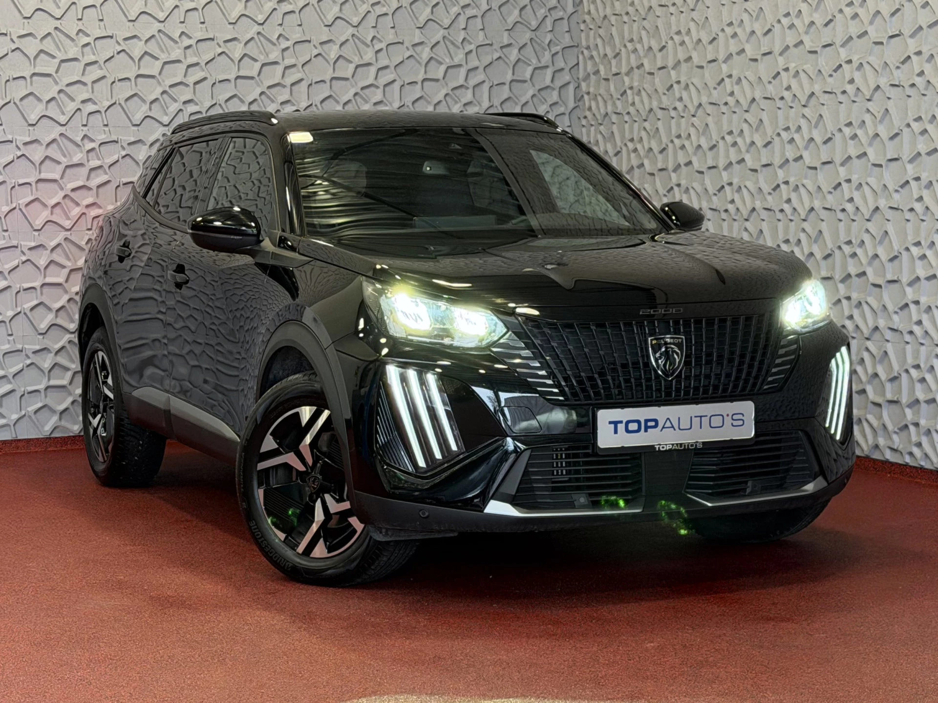 Hoofdafbeelding Peugeot 2008