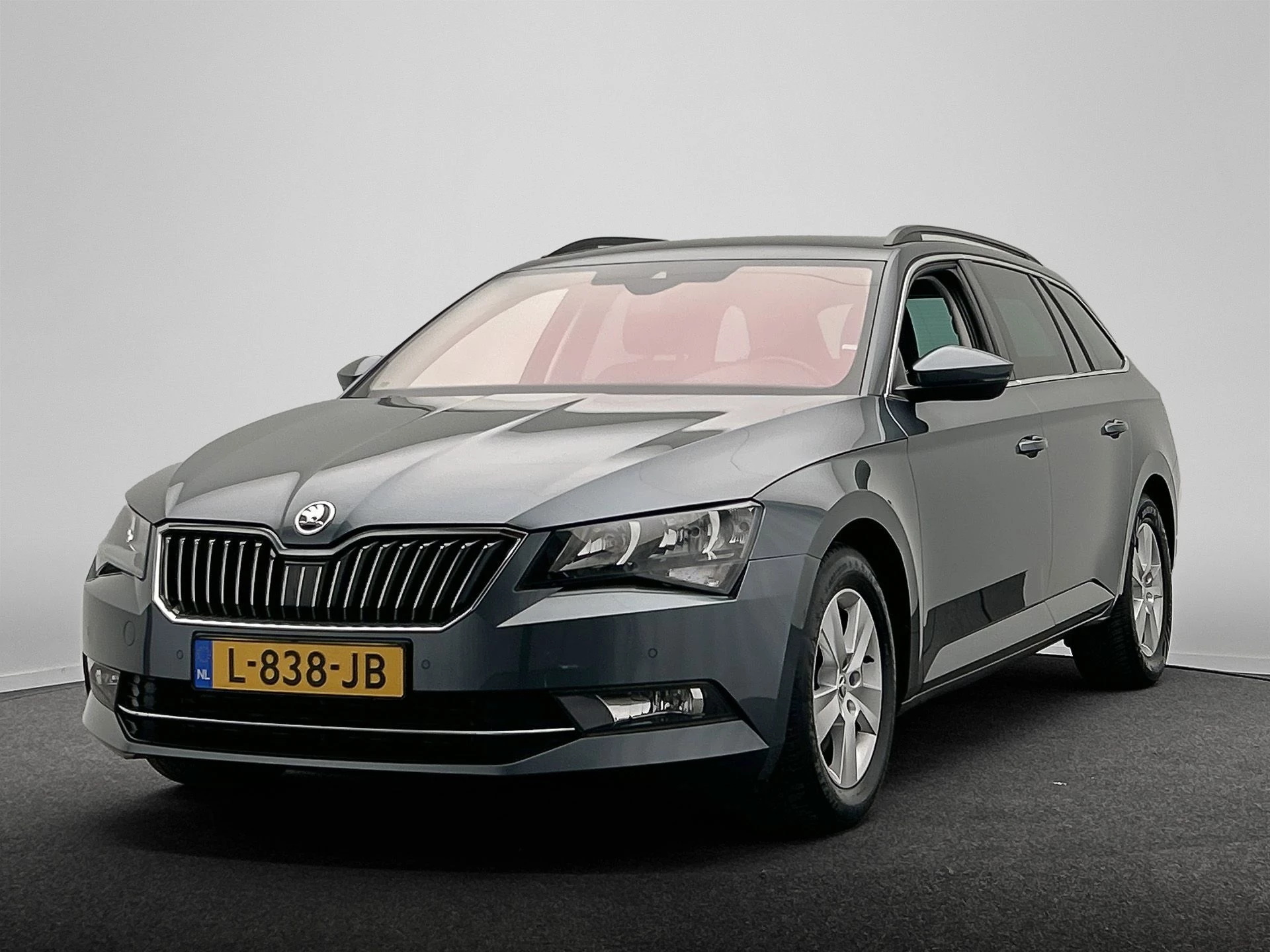 Hoofdafbeelding Škoda Superb