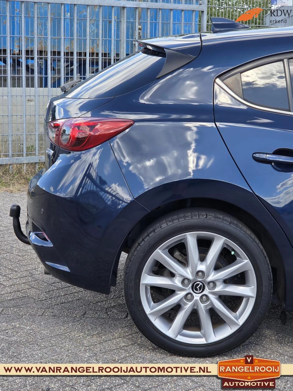 Hoofdafbeelding Mazda 3