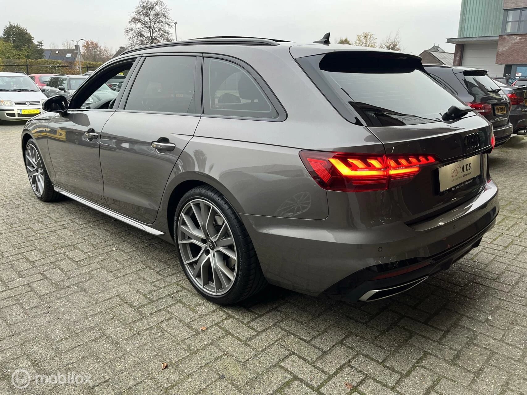 Hoofdafbeelding Audi A4