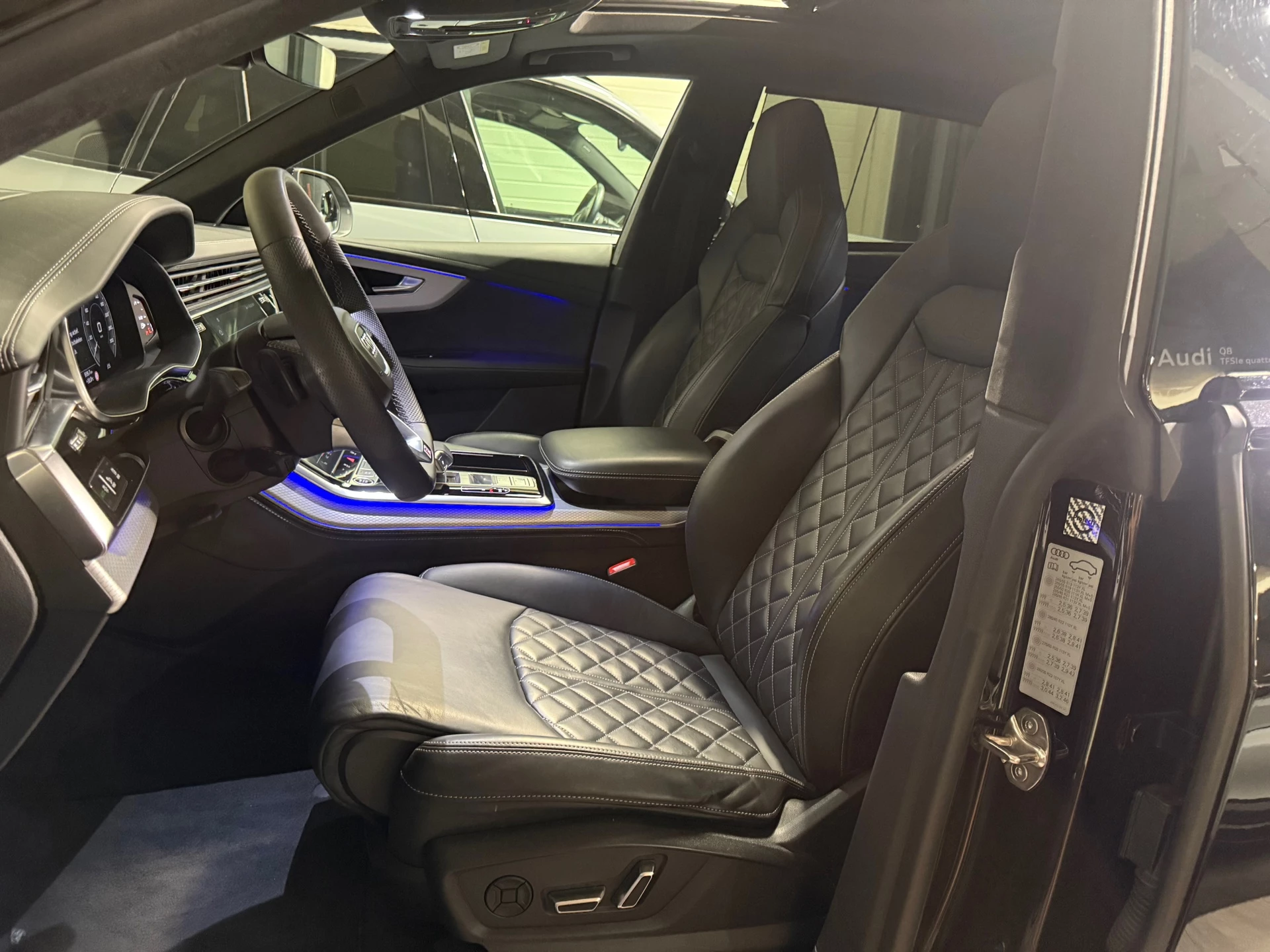 Hoofdafbeelding Audi Q8