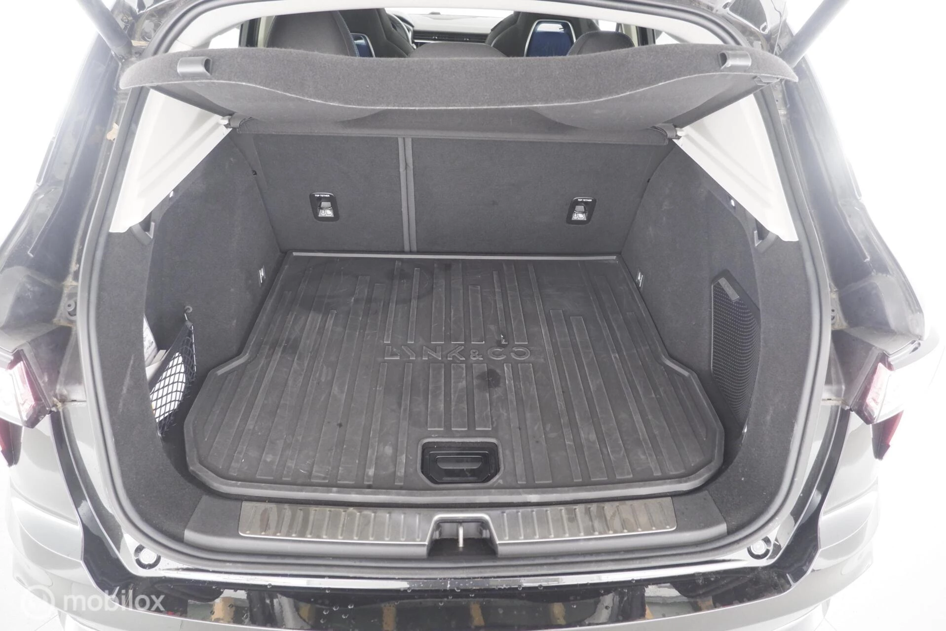 Hoofdafbeelding Lynk & Co 01